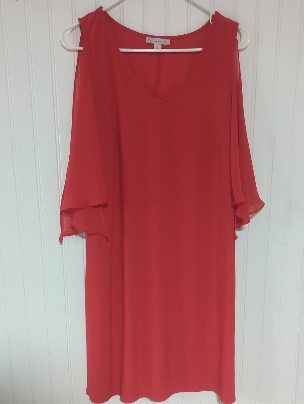Elegant Red Mini Dress with Flounce Sleeves